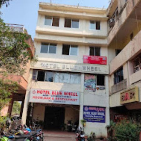 Hotel Blue Wheel,Bhubaneswar Extérieur photo