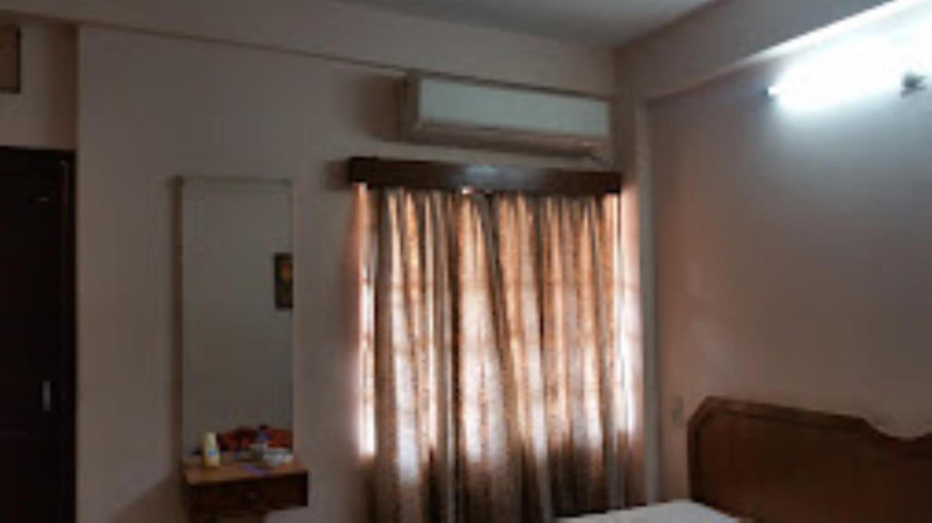 Hotel Blue Wheel,Bhubaneswar Extérieur photo